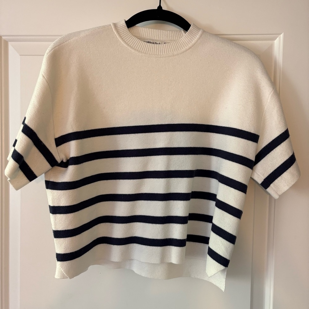 Abercrombie & Fitch Luxeloft Sweater Tee - Picture 2 of 5